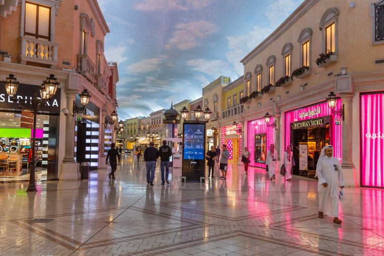 16 Doha, villagio mall.jpg